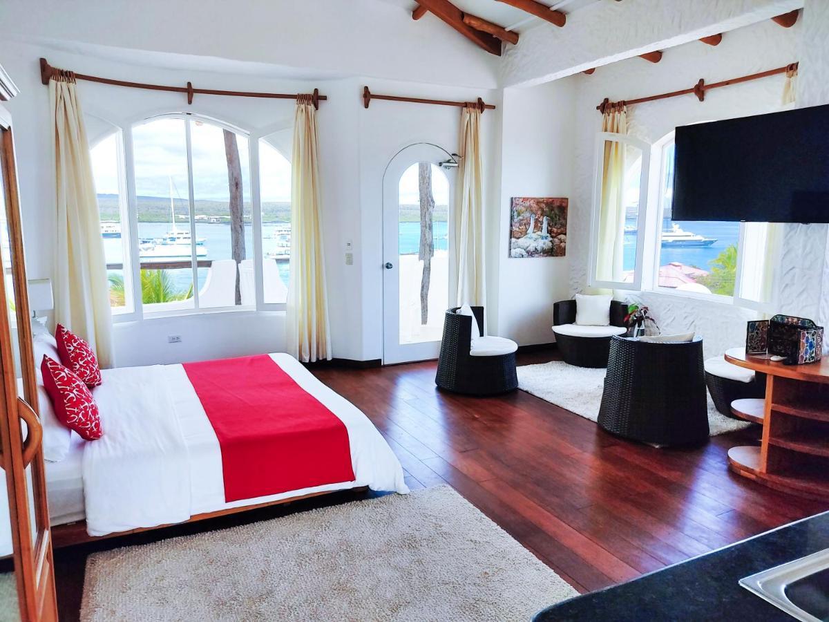 Hotel Angermeyer Waterfront Inn Puerto Ayora  Esterno foto