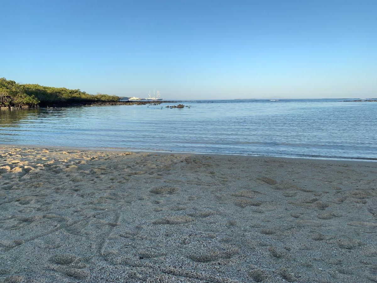 Hotel Angermeyer Waterfront Inn Puerto Ayora  Esterno foto