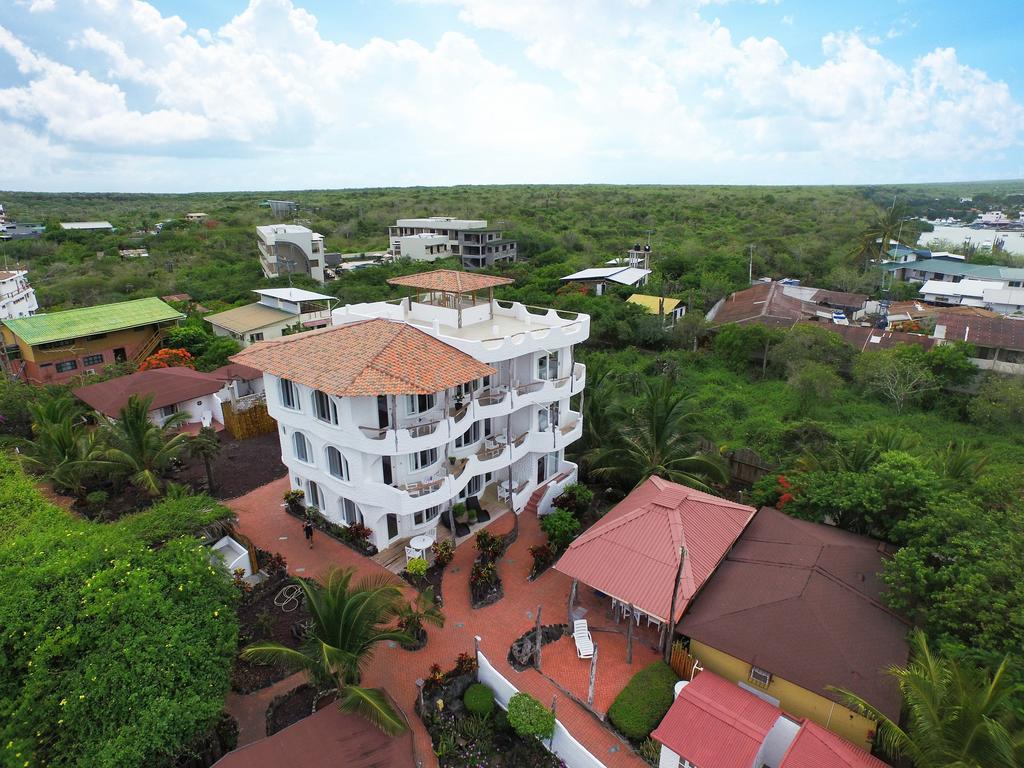 Hotel Angermeyer Waterfront Inn Puerto Ayora  Esterno foto
